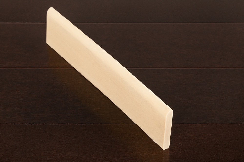 Arcadia Moldings Flexible Quarter Round Smooth Texture Quarter Round