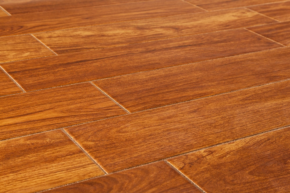 wood floor vs tile cost  | 1000 x 665