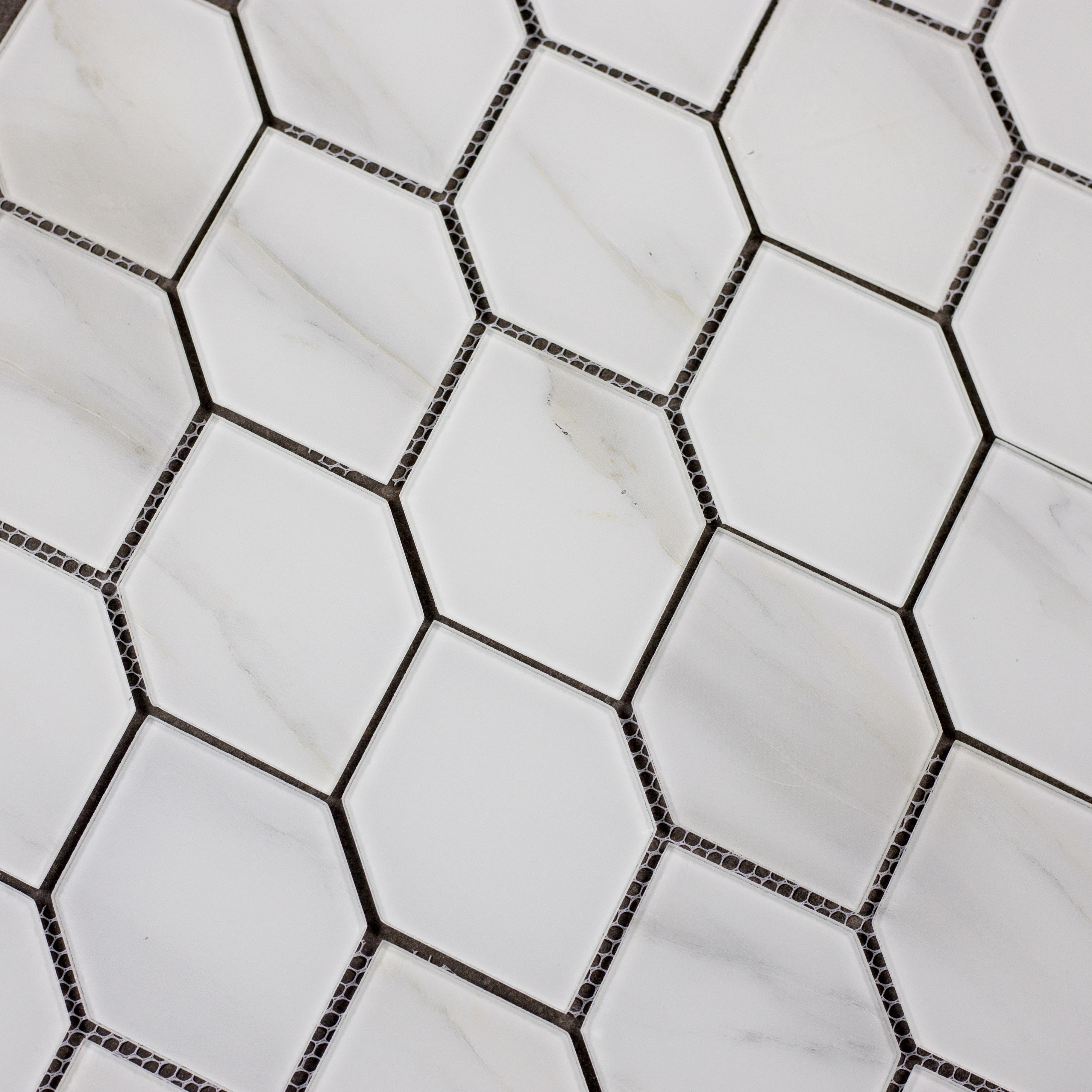 Calacatta Honeycomb Waterjet / 12"x9" / Glossy Nature Collection 0