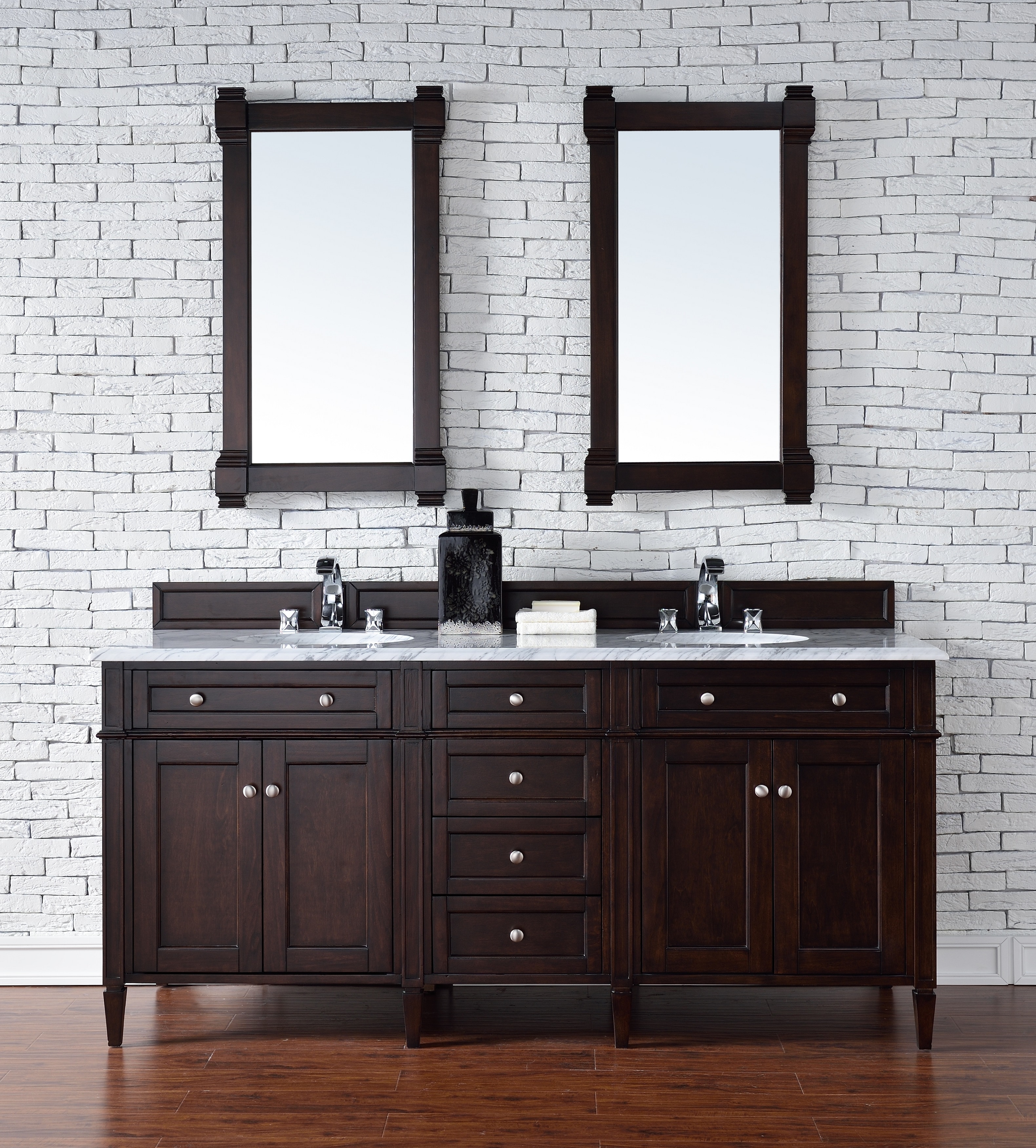 Transitional, Traditional / 72 / Santa Cecilia Granite / Burnished Mahogany Brittany Collection 0