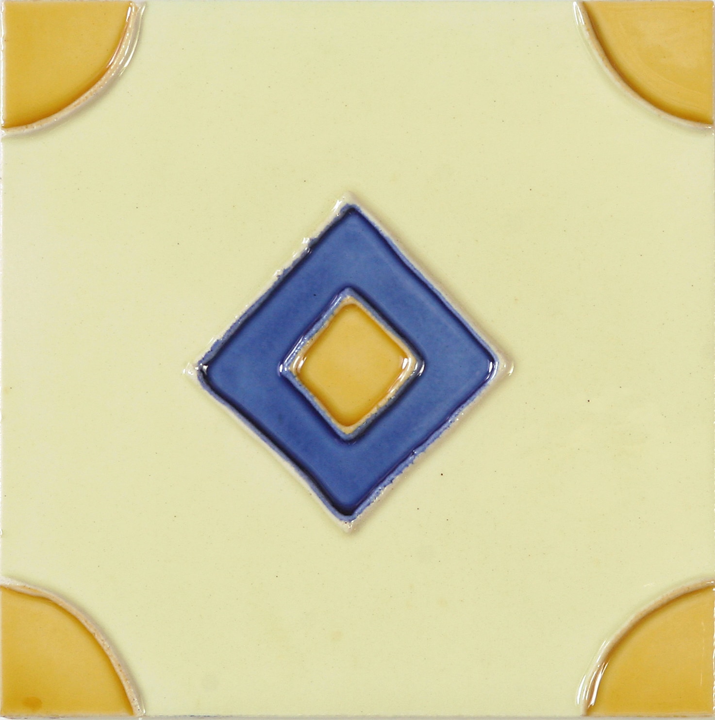Hand-Painted Ceramic Glazed Wall Tile in Rombo Hand-Painted Ceramic Glazed Wall Tile in Rombo 0