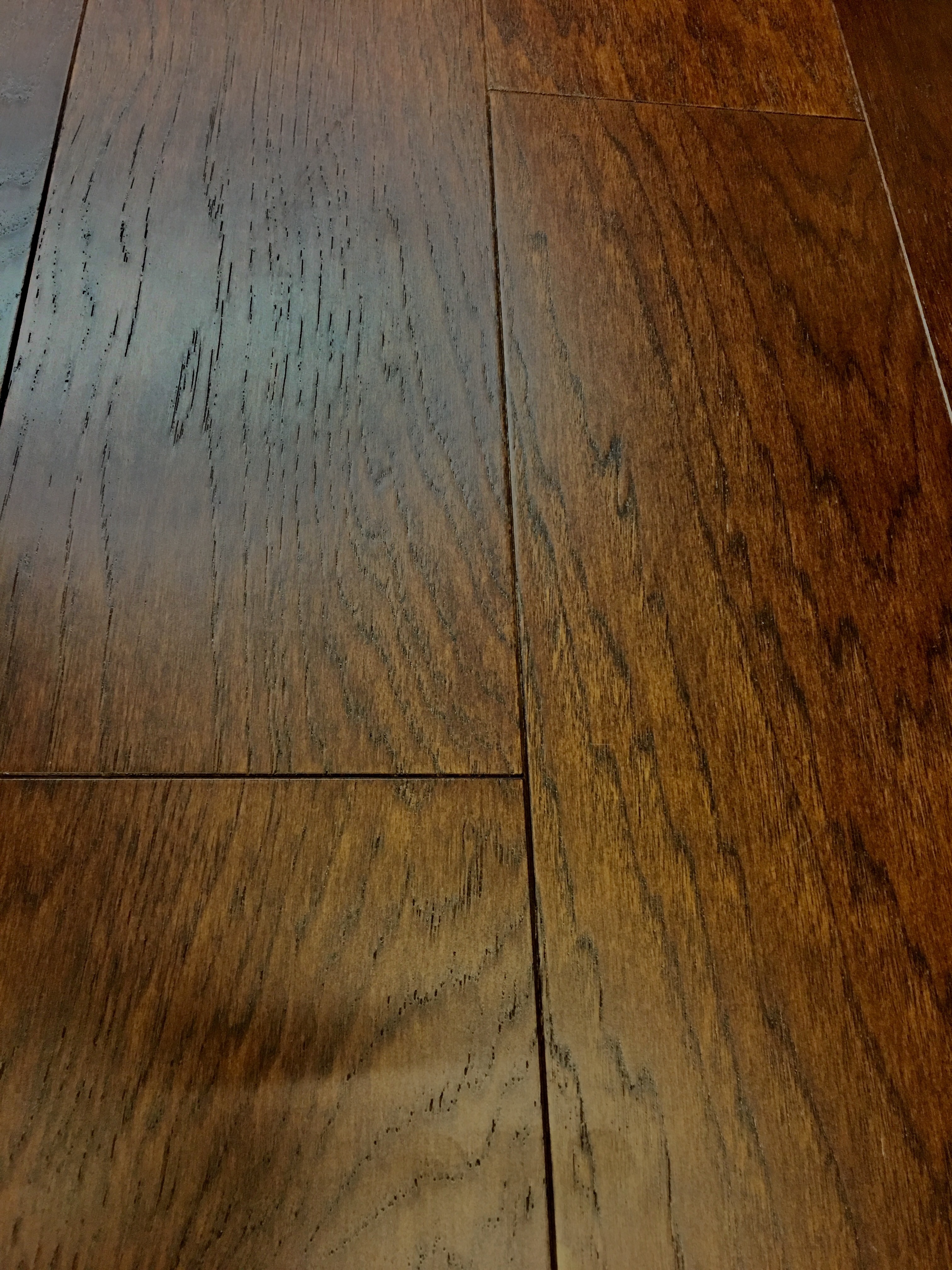 Remy / Hickory / UV Laquer + Aluminum Oxide / 1/2" x 7.5" x Random Lengths Vintage Series 0
