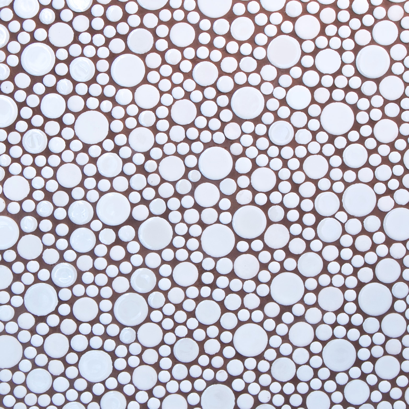 White, random sizes / Glossy and Matte Porcelain Circle Mosaics 0