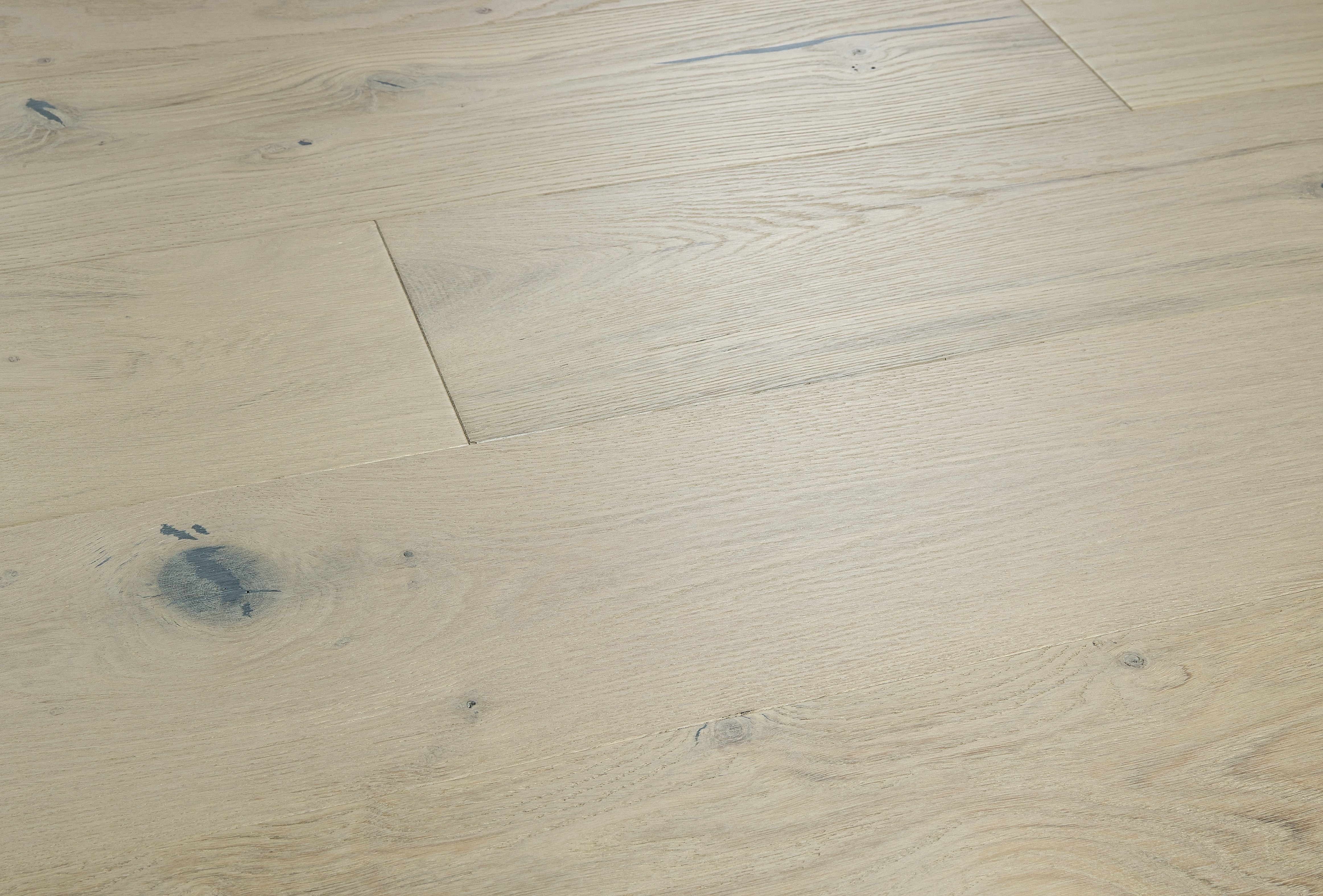 Edward / Oak / Urethane / ABCD / 7.5" x RL (up to 75") x 1/2" Aristocrats 0
